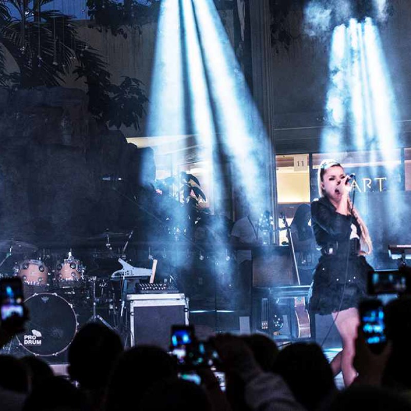 koncert walentynkowy, oświetlenie