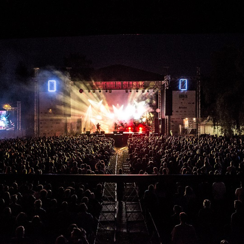 estradowy sprzęt nagłaśniający na festiwale
